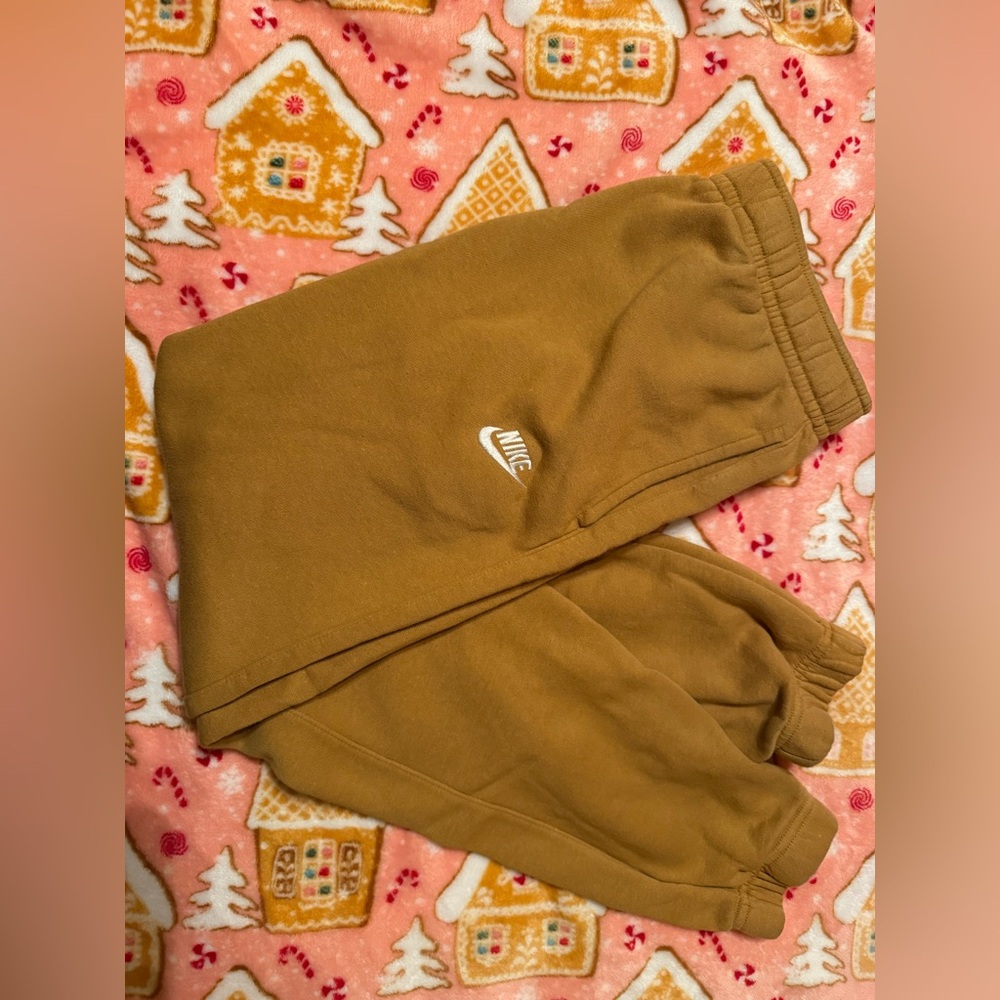 Nike Joggers